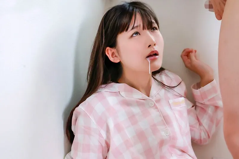 Anh trai ghen khi em ghệ có người tình nên luôn bắt em ấy làm tình