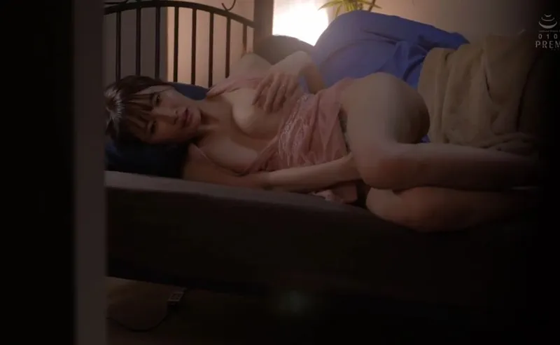 đưa tiền bối say xỉn về nhà, cậu nhân viên trúng độc đắc húp được cô vợ cấp trên xinh dâm